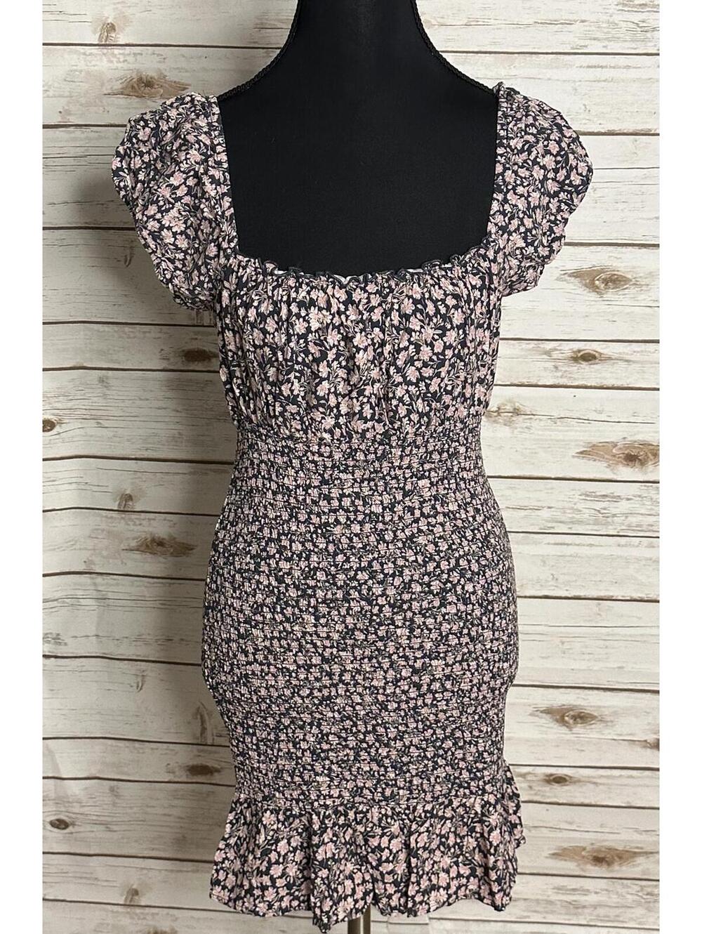 Wild Fable floral smocked milkmaid mini dress Small ditsy floral bodycon